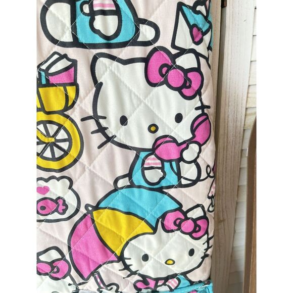 New Hello Kitty Pink & Blue Favorite Things Quilted Blanket Full Queen - Picture 5 of 6